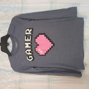 Girls size 7/8 Gamer long sleeve shirt